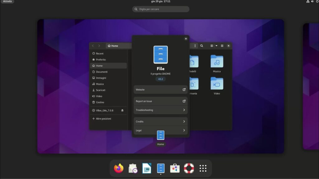 Il desktop di Debian 12.2 GNOME